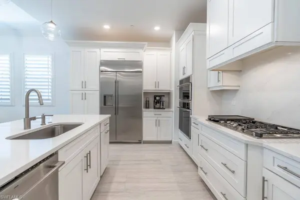 16364 Viansa WAY #202, Naples, FL 34110
