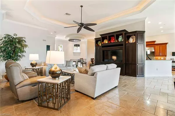 15547 Monterosso LN #201, Naples, FL 34110