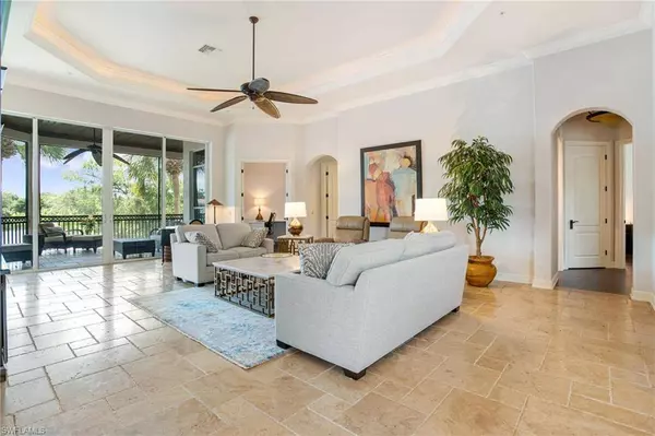 15547 Monterosso LN #201, Naples, FL 34110