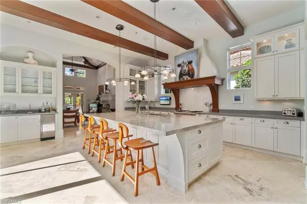 29150 Positano LN, Naples, FL 34110