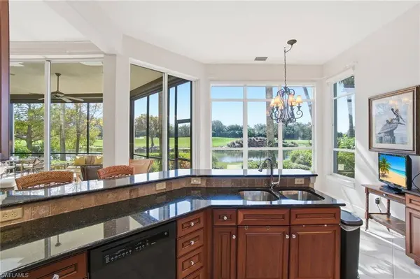 15520 Monterosso LN #102, Naples, FL 34110