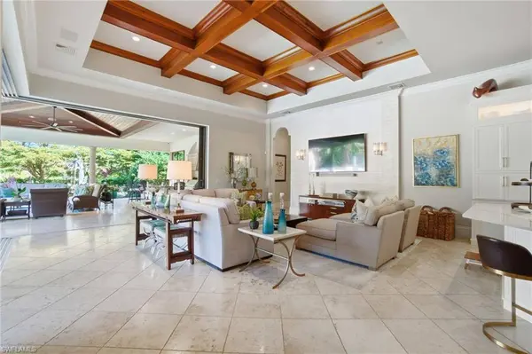 16961 Verona LN, Naples, FL 34110