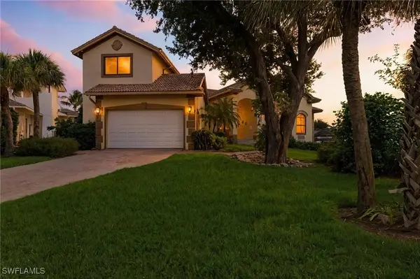 431 Palm CT, Naples, FL 34108
