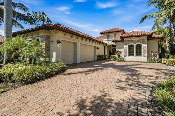 16791 Cabreo DR, Naples, FL 34110