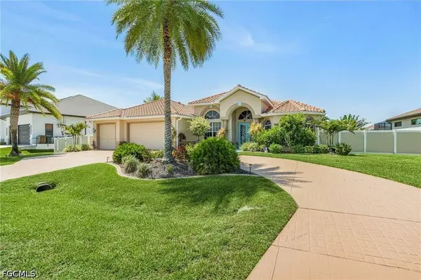 3230 SW 3rd LN, Cape Coral, FL 33991