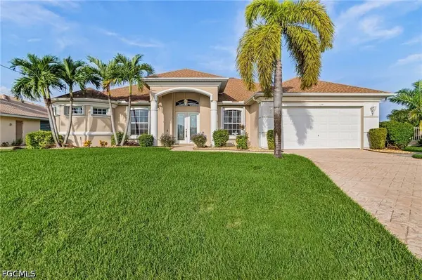 128 NW 37th PL, Cape Coral, FL 33993