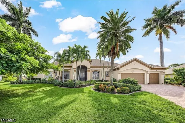 11928 King James CT, Cape Coral, FL 33991