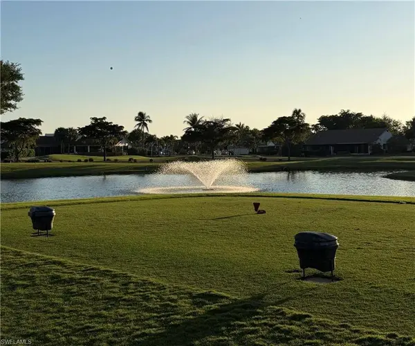 1724 Pine Valley DR #202, Fort Myers, FL 33907