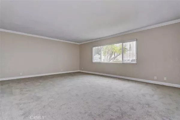 2407 Mackay LN, Redondo Beach, CA 90278