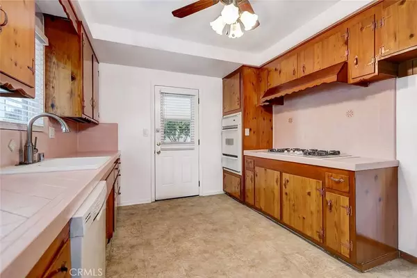 2407 Mackay LN, Redondo Beach, CA 90278