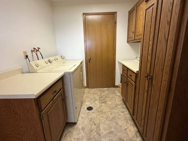 8125 Bay Dr, Egg Harbor, WI 54209