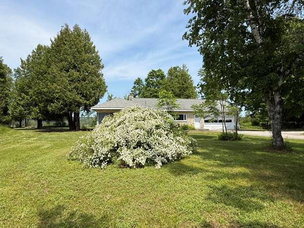 4142 Bluff Cr, Fish Creek, WI 54212