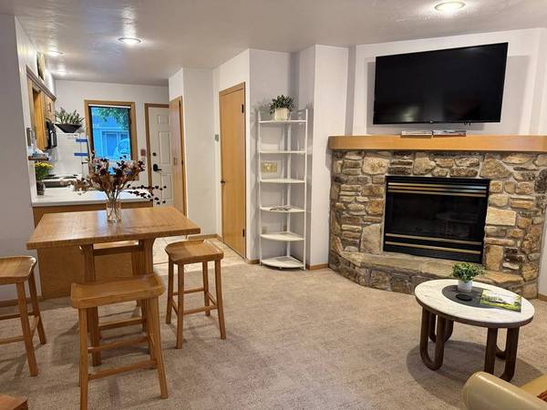 3910 County Rd F, Fish Creek, WI 54212