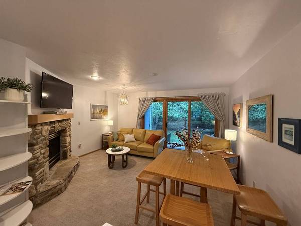 3910 County Rd F, Fish Creek, WI 54212