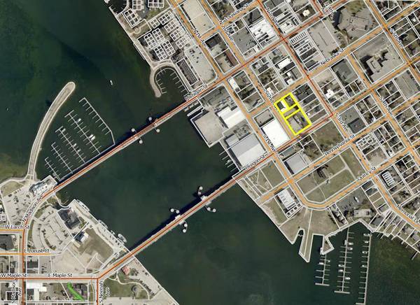 110 S 2nd Ave, Sturgeon Bay, WI 54235