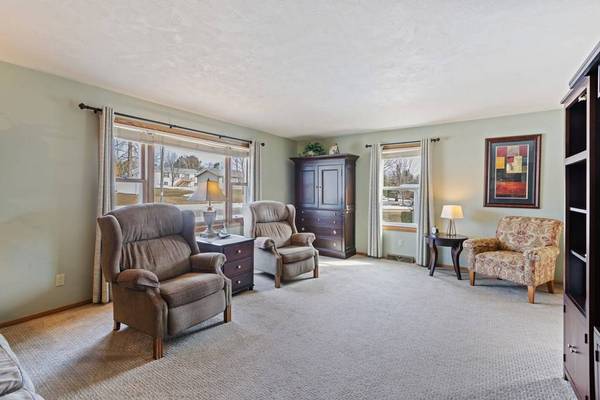 355 N 15th Dr, Sturgeon Bay, WI 54235