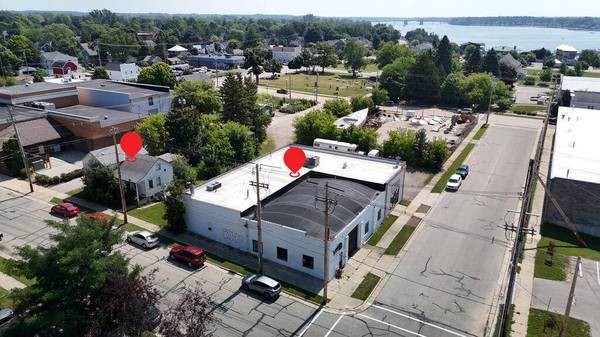 110 S 2nd Ave, Sturgeon Bay, WI 54235