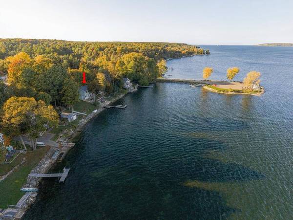 922 N Duluth Ave, Sturgeon Bay, WI 54235
