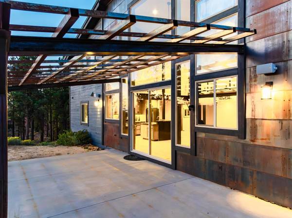 18875 Nighthawk Way, Truckee, CA 96161