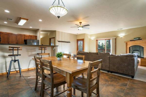 16725 Skislope Way #5, Truckee, CA 96161