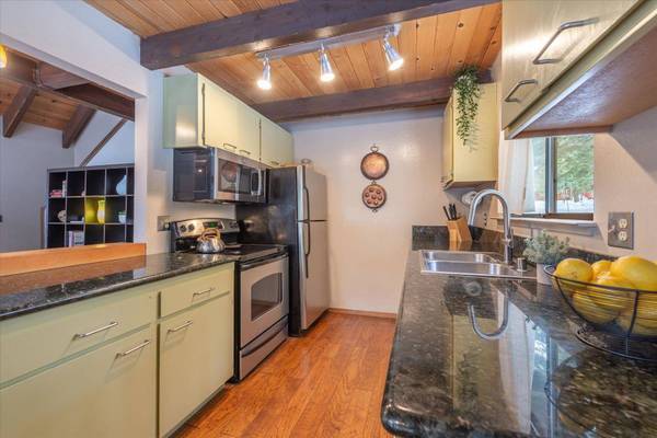 13552 Davos Drive, Truckee, CA 96161