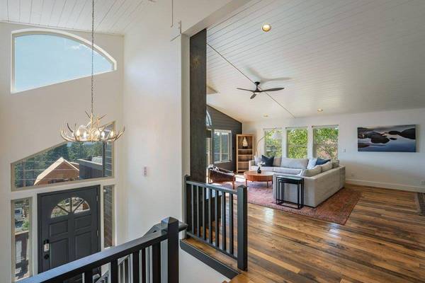 11648 Rhineland Avenue, Truckee, CA 96161