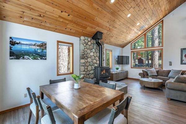 11917 Sitzmark Way, Truckee, CA 96161