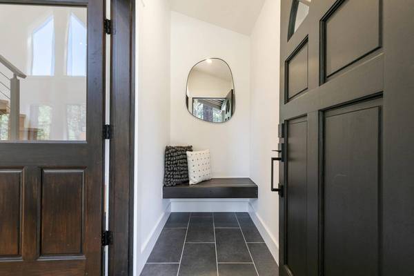 15540 Alder Creek Road, Truckee, CA 96161