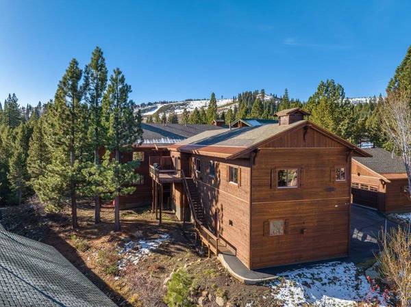 16725 Skislope Way, Truckee, CA 96161