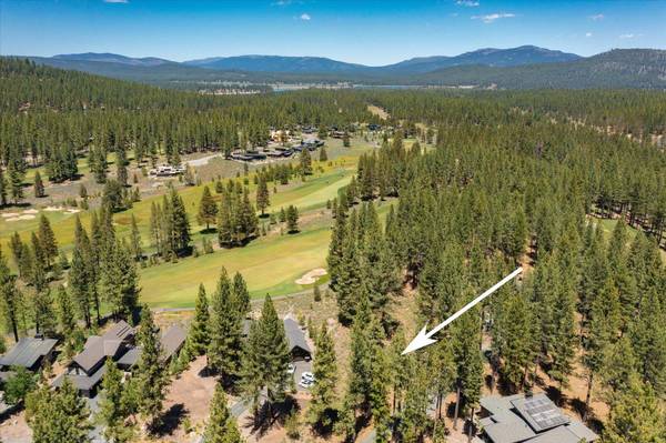 11470 Henness Road, Truckee, CA 96161