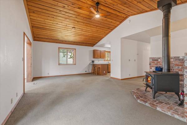 13323 Falcon Point Place, Truckee, CA 96161