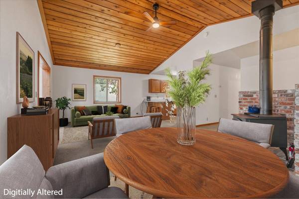 13323 Falcon Point Place, Truckee, CA 96161