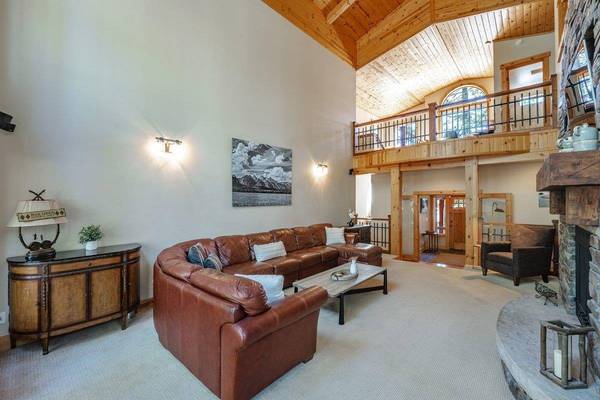 13232 Falcon Point Place, Truckee, CA 96161