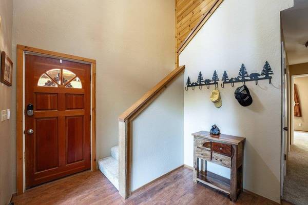 13245 Hansel Avenue, Truckee, CA 96161
