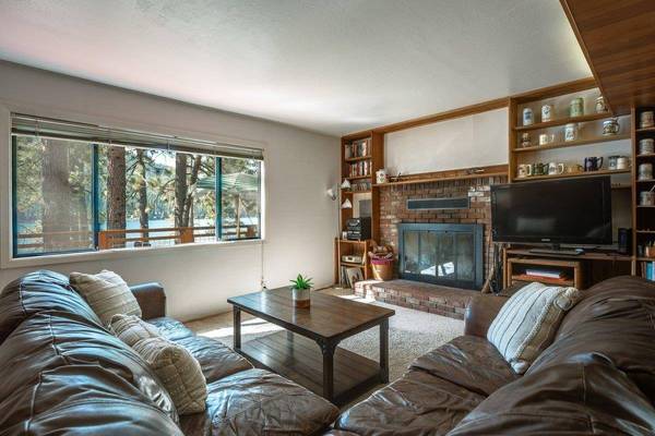 15214 Donner Pass Road, Truckee, CA 96161