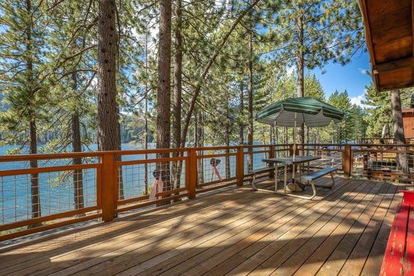 15214 Donner Pass Road, Truckee, CA 96161
