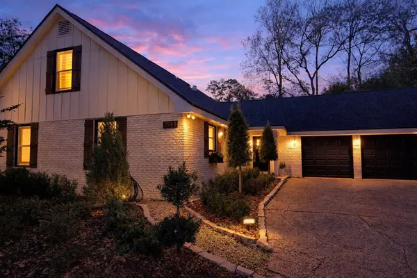 2243 Trescott Drive, Tallahassee, FL 32308-0927