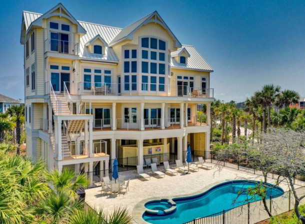 Luxury homes for Sale in Tallahassee Pointe North and Pointe East