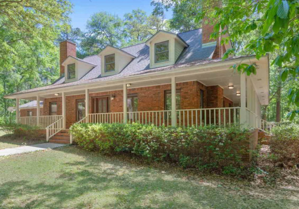 Luxury homes for Sale in Tallahassee McBride Hills Neighborhoods