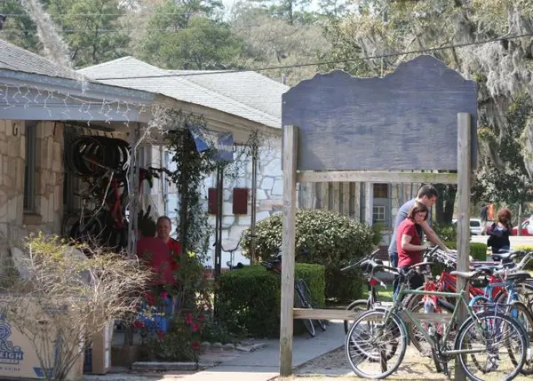 What Goes On At Food Truck Thursday @Lake Ella, Tallahasse-FL,Debbie Kirkland
