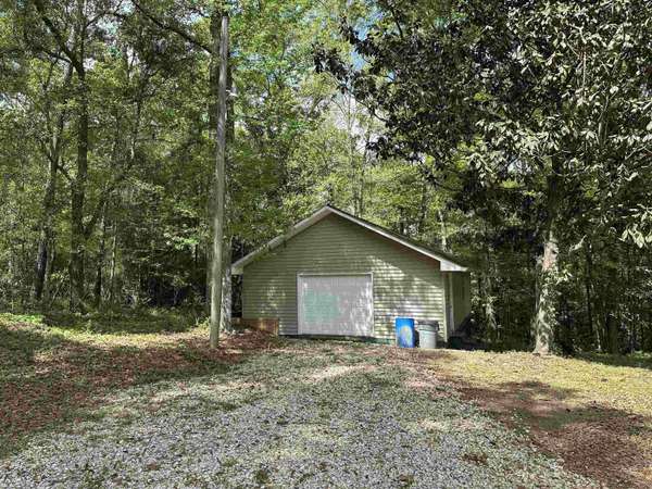 594 Green Oaks Road, Havana, FL 32333