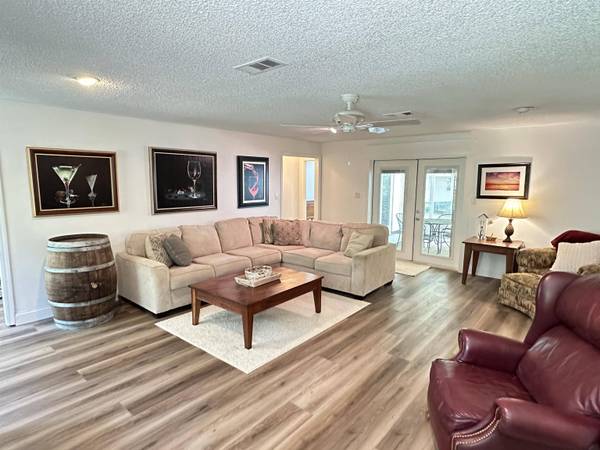 594 Green Oaks Road, Havana, FL 32333