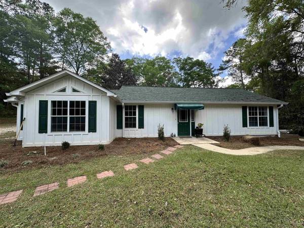 594 Green Oaks Road, Havana, FL 32333