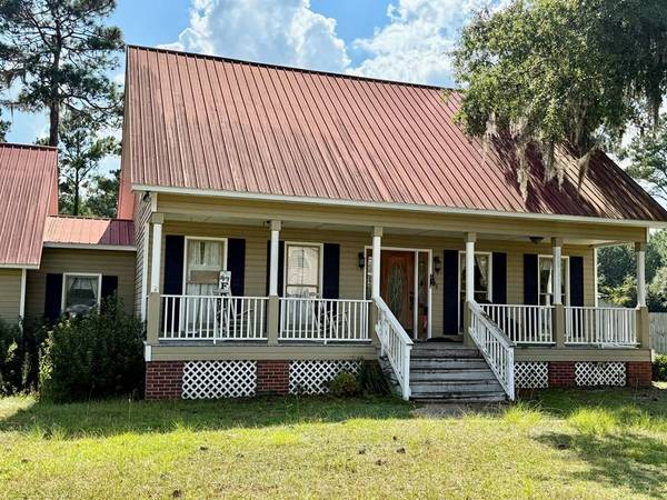 800 WESTSHORE DR, Ochlocknee, GA 31773