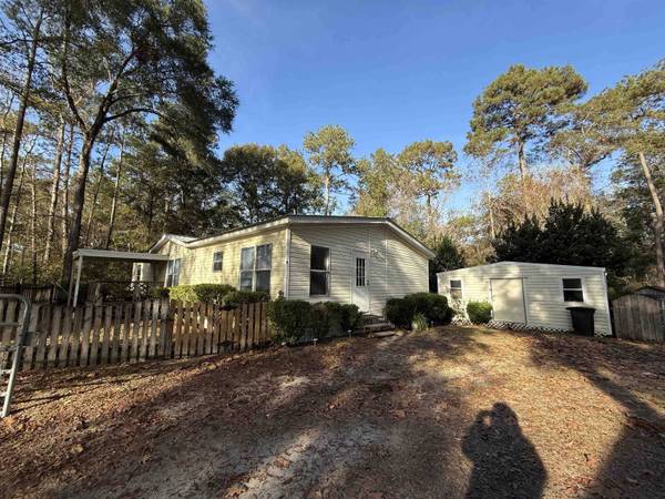 833 Sir Richard Road, Tallahassee, FL 32310