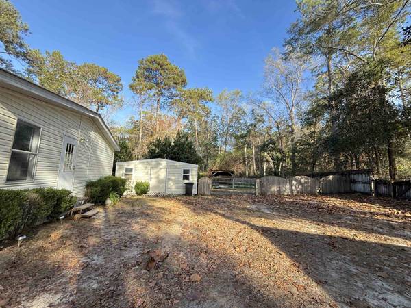 833 Sir Richard Road, Tallahassee, FL 32310