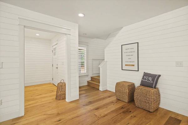 2243 Trescott Drive, Tallahassee, FL 32308-0927