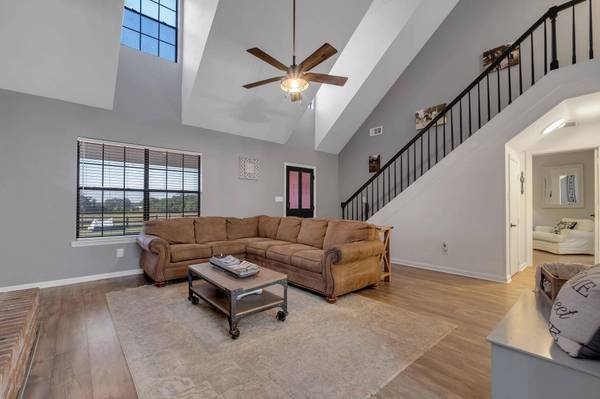 289 Mockingbird Lane, Chattahoochee, FL 32324