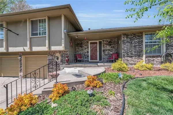 844 NW 69TH PL, Kansas City, MO 64118