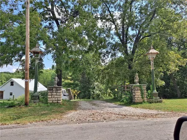 10506 CR LIV 229 RD, Chillicothe, MO 64601